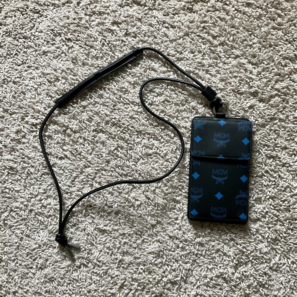 Mcm Logo Phone Case Crossbody. Black Blue.